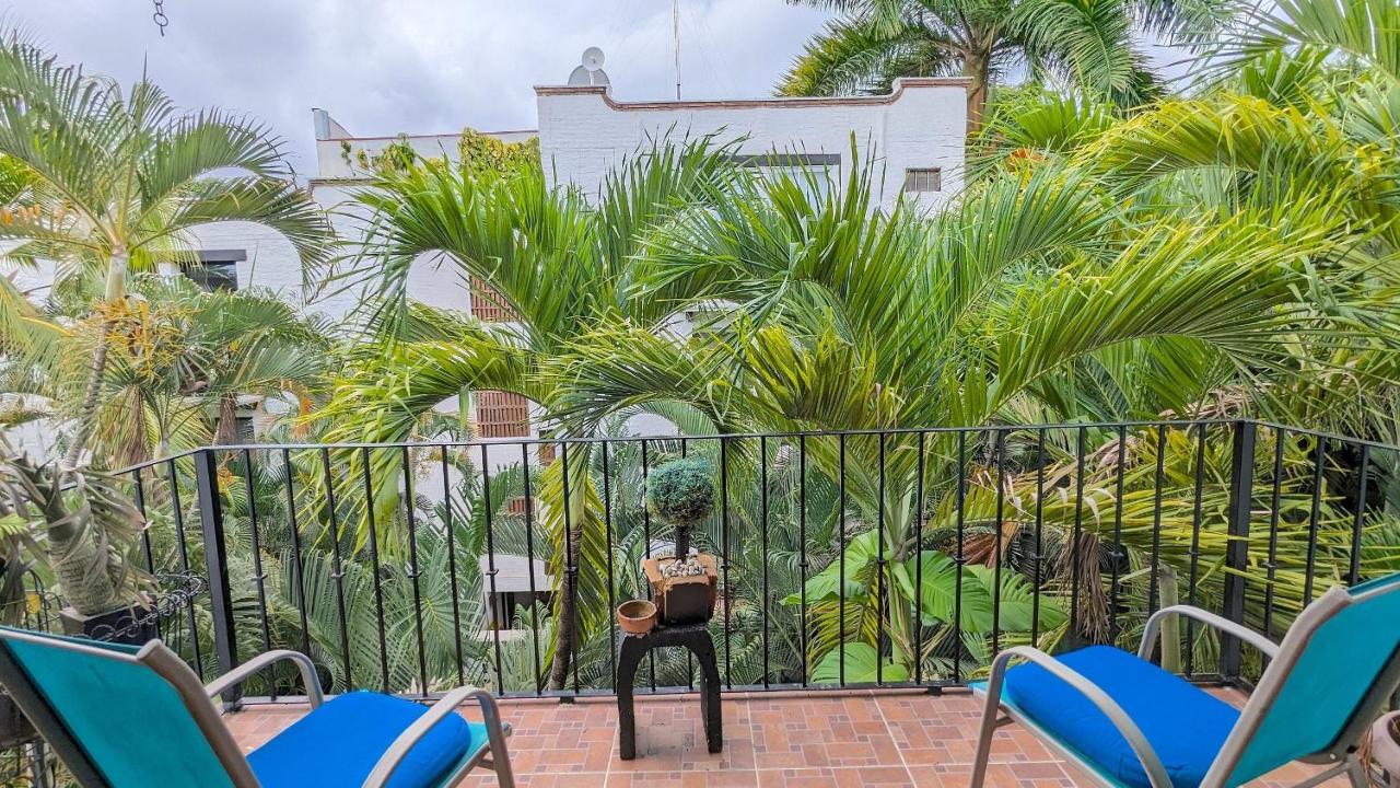 Вилла Marbella Пуэрто-Вальярта Экстерьер фото